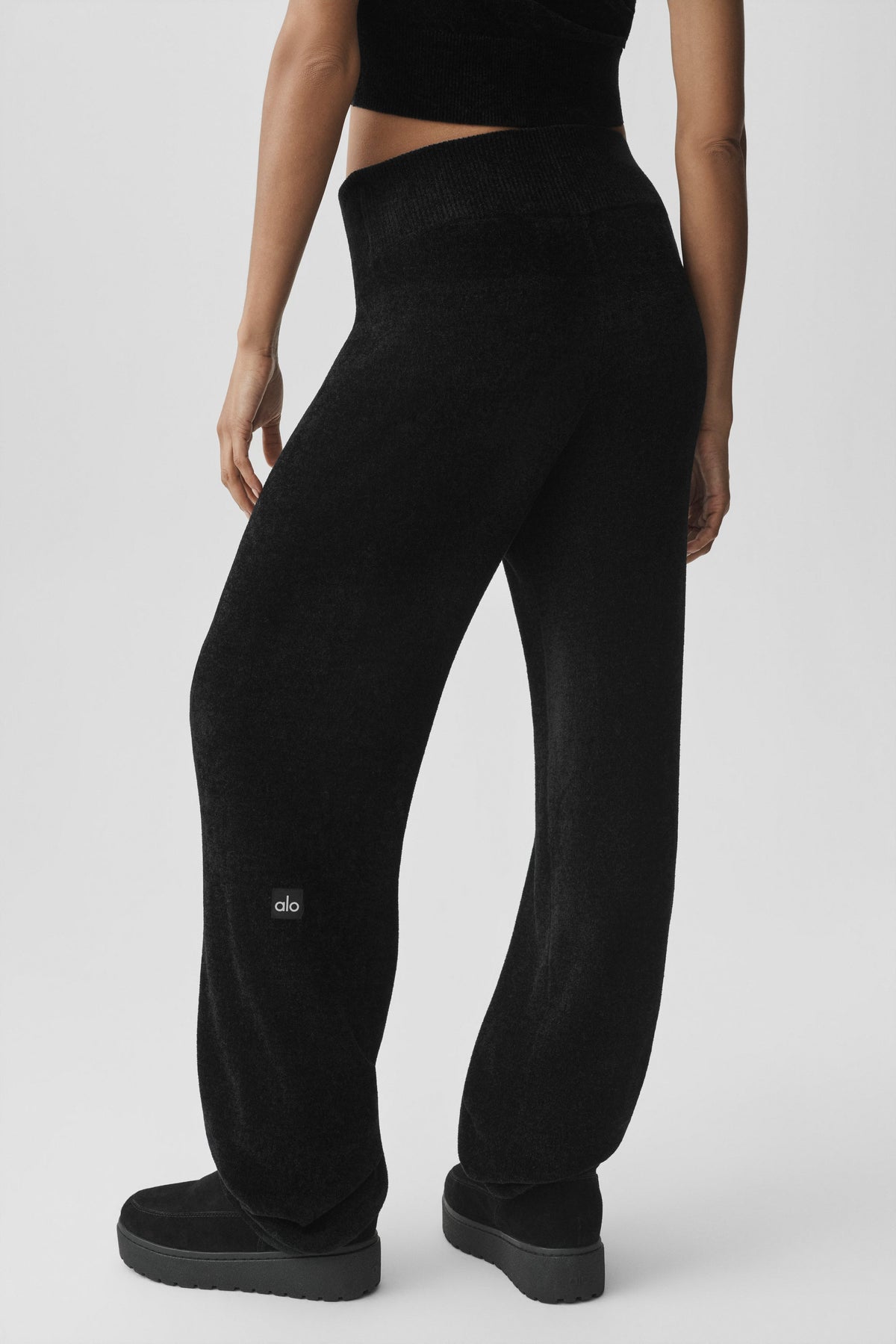 Micro Chenille High-Waist Straight Leg Pant - Black