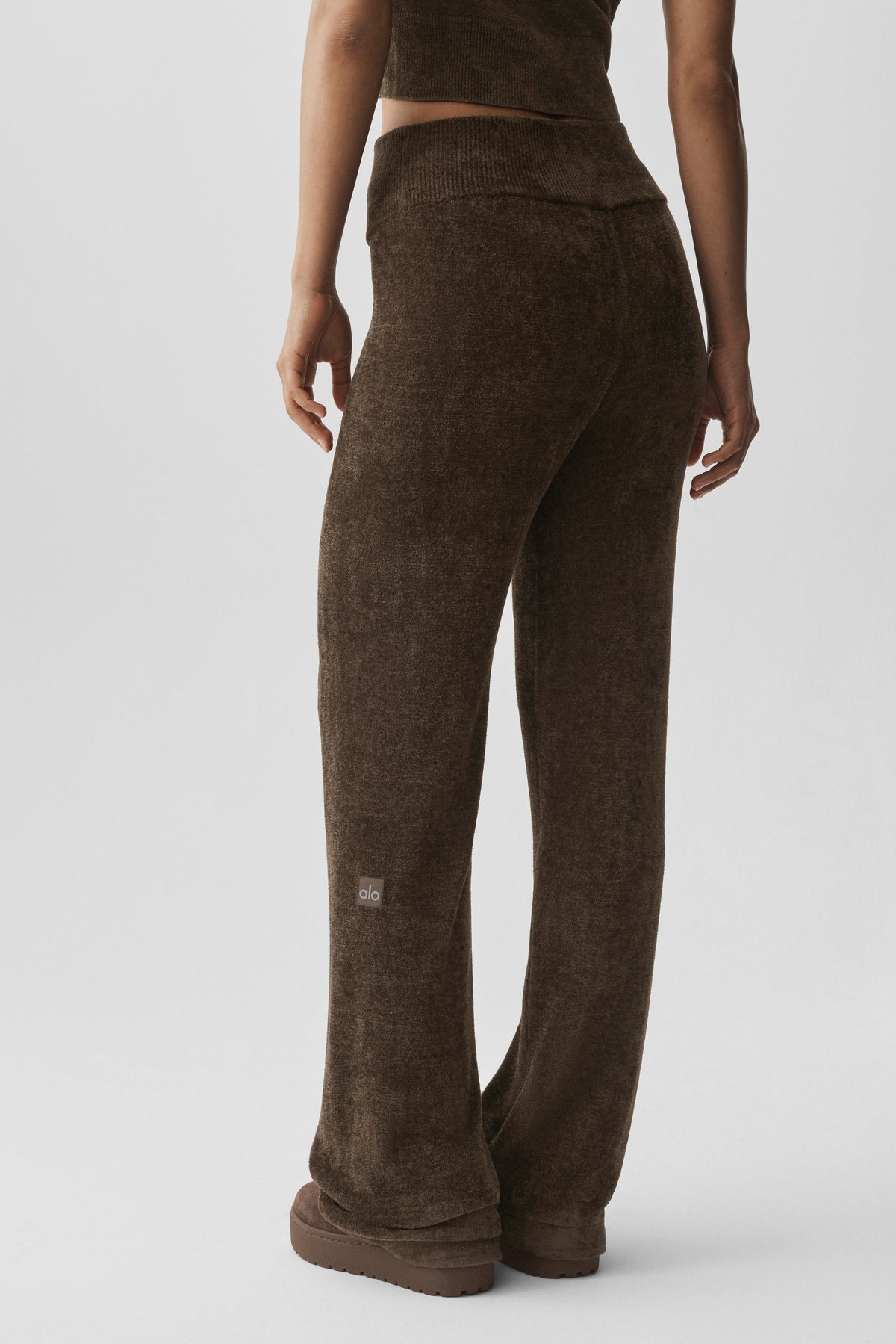 Micro Chenille High-Waist Straight Leg Pant - Espresso